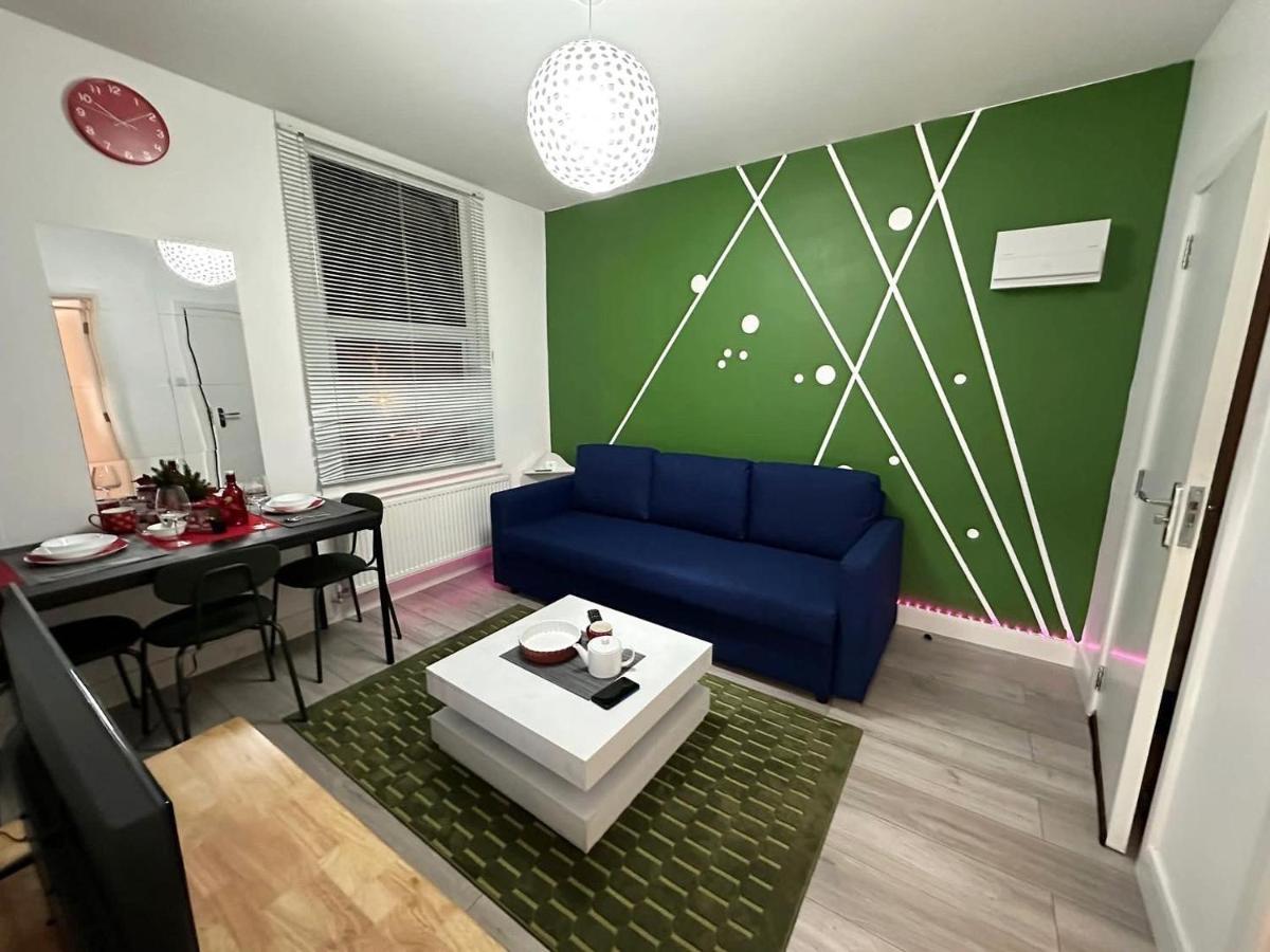 Parkside Stay North London - Victoria Line エクステリア 写真