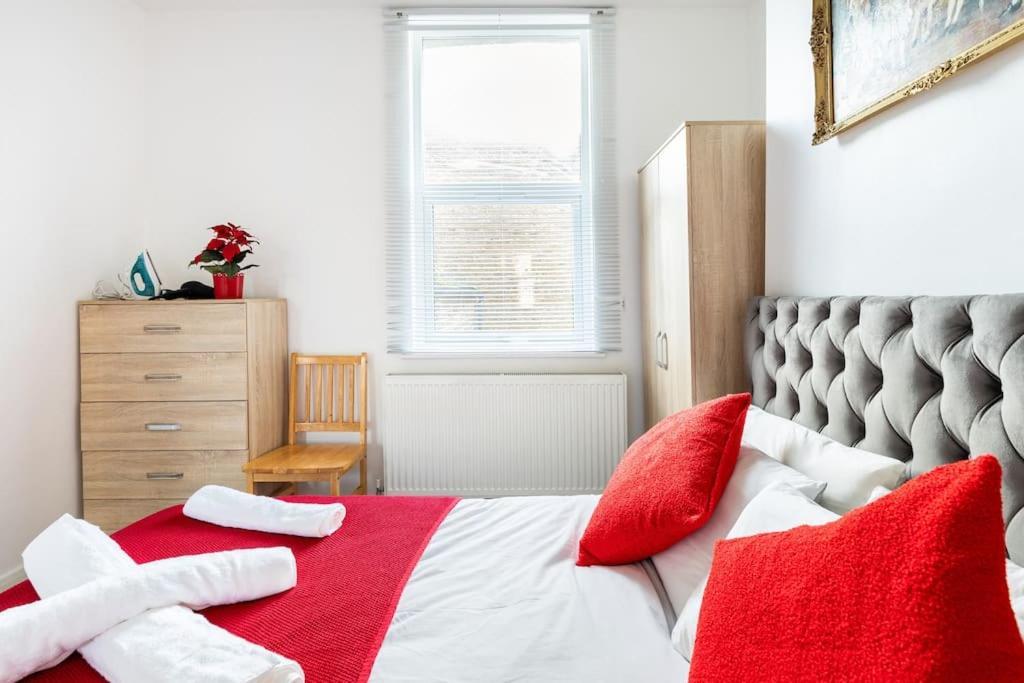 Parkside Stay North London - Victoria Line エクステリア 写真