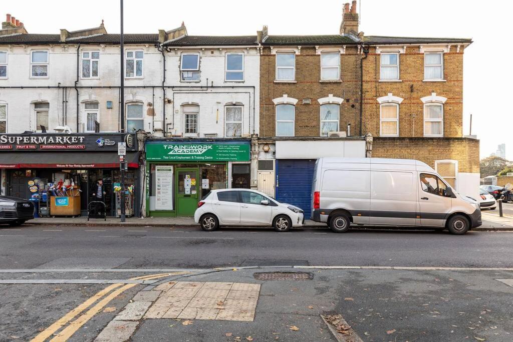Parkside Stay North London - Victoria Line エクステリア 写真